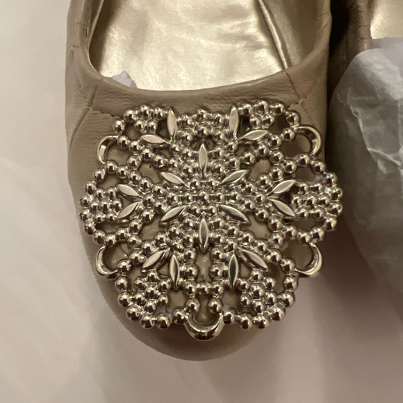 Tahari Women's Beige Embellished Valerie  Flats - Picture 3 of 6